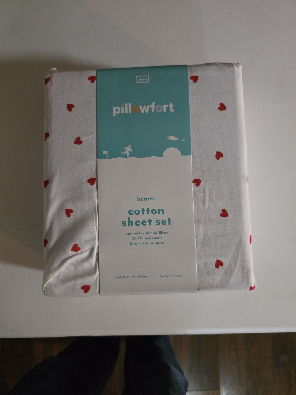 Pillowfort White Cotton Sheet Set with Red Heart Print
